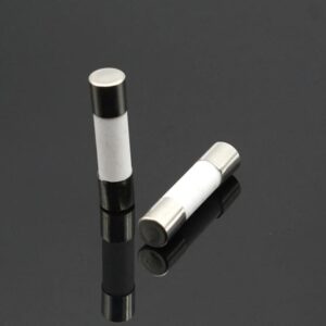 Kit Fusibles Cerámico Corto 5mm/20mm 1A-15A 100 unidades - Imagen 4